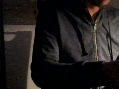 prcalek19 online show from October 2025 03:58:01 PM