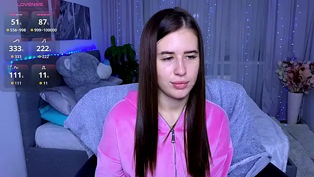 Snapshot of Milkissss chatting on September 2025 08:03:01 PM Milkissss online show from September 2025 08:03:01 PM