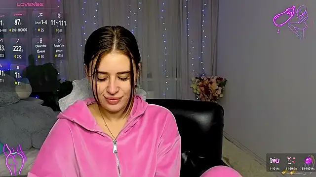 Snapshot of Milkissss chatting on October 2025 07:54:01 PM Milkissss online show from October 2025 07:54:01 PM