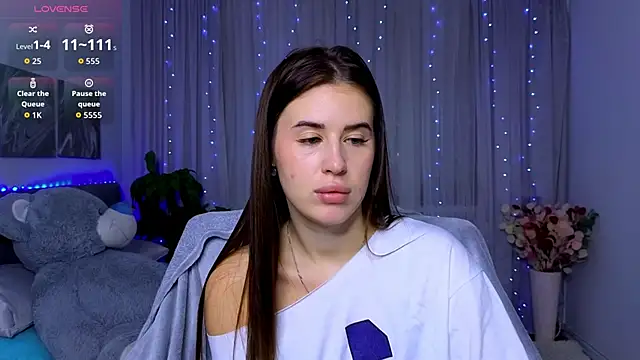 Snapshot of Milkissss chatting on October 2025 06:49:02 PM Milkissss online show from October 2025 06:49:02 PM