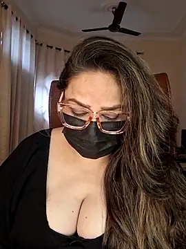 Snapshot of SEXY-Sardarni chatting on September 2025 08:52:02 AM SEXY-Sardarni online show from September 2025 08:52:02 AM