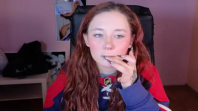 Snapshot of carolina_elf chatting on December 2024 07:55:01 AM carolina elf online show from December 2024 07:55:01 AM