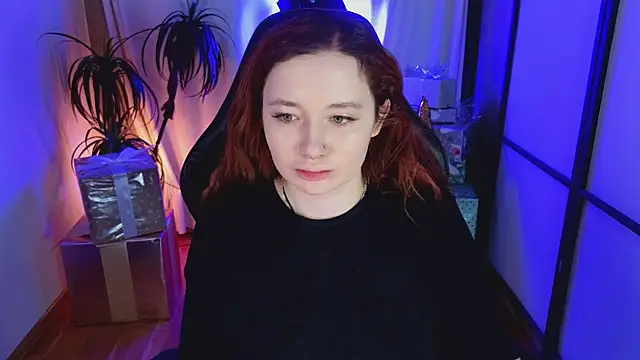 Snapshot of carolina_elf chatting on December 2024 06:09:01 AM carolina elf online show from December 2024 06:09:01 AM