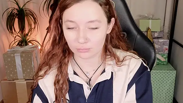 Snapshot of carolina_elf chatting on December 2024 05:48:01 AM carolina elf online show from December 2024 05:48:01 AM