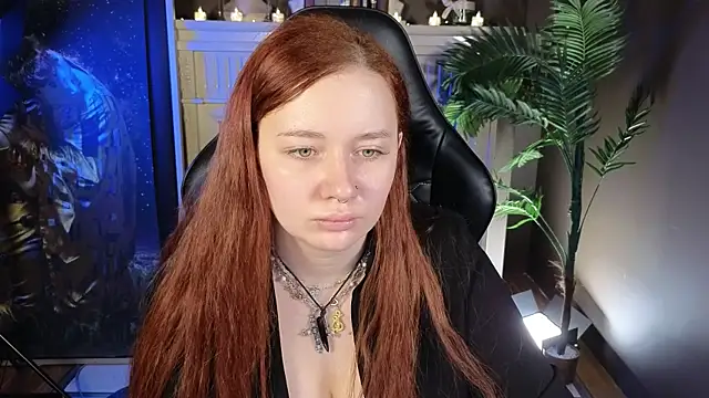 Snapshot of carolina_elf chatting on January 2025 08:24:01 AM carolina elf online show from January 2025 08:24:01 AM