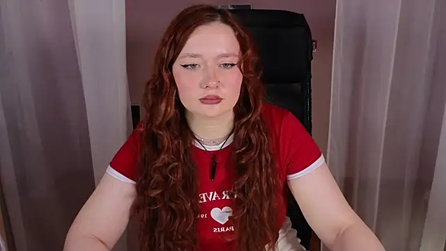 Snapshot of carolina_elf chatting on February 2025 02:11:02 PM carolina elf online show from February 2025 02:11:02 PM