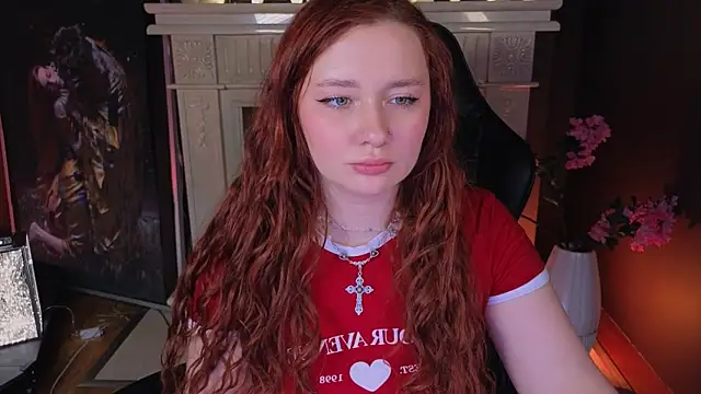 Snapshot of carolina_elf chatting on March 2025 04:07:02 PM carolina elf online show from March 2025 04:07:02 PM