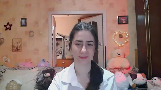 INELIKA online show from September 2025 09:14:02 PM