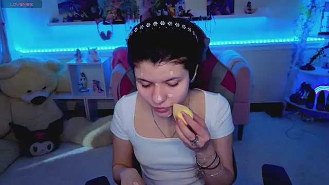 Katya Zaitseva online show from April 2026 12:25:01 PM