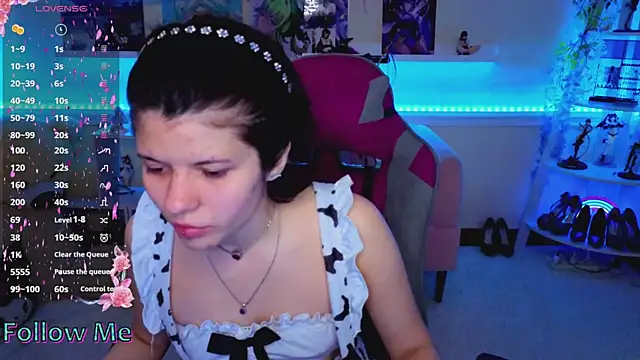 Katya Zaitseva online show from May 2026 12:22:02 PM