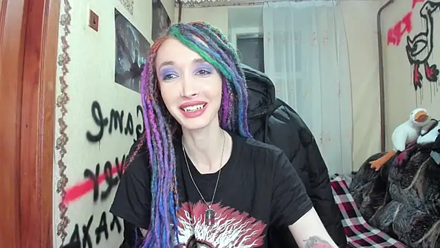 Snapshot of Roxy_Silver chatting on December 2024 07:59:02 PM Roxy Silver online show from December 2024 07:59:02 PM