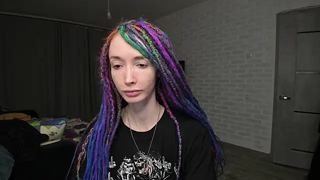 Snapshot of Roxy_Silver chatting on December 2024 02:53:02 AM Roxy Silver online show from December 2024 02:53:02 AM