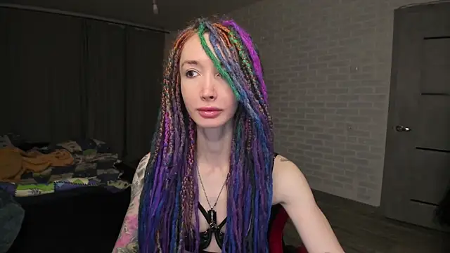 Snapshot of Roxy_Silver chatting on January 2025 05:41:02 AM Roxy Silver online show from January 2025 05:41:02 AM