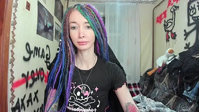 Snapshot of Roxy_Silver chatting on January 2025 07:11:01 PM Roxy Silver online show from January 2025 07:11:01 PM
