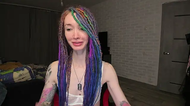 Snapshot of Roxy_Silver chatting on January 2025 01:08:01 AM Roxy Silver online show from January 2025 01:08:01 AM