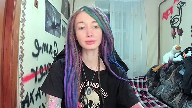Snapshot of Roxy_Silver chatting on February 2025 09:06:02 PM Roxy Silver online show from February 2025 09:06:02 PM