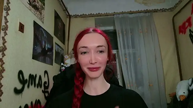 Roxy Silver online show from April 2026 10:16:01 PM