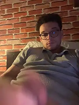 Snapshot of LTJ2021 chatting on November 2025 04:46:01 AM LTJ2021 online show from November 2025 04:46:01 AM