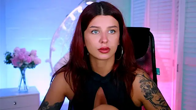 Snapshot of NicoleMun chatting on November 2025 12:27:01 PM NicoleMun online show from November 2025 12:27:01 PM