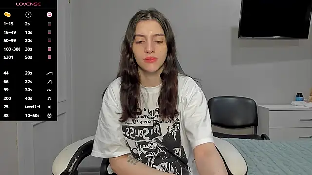 Snapshot of broosnica1 chatting on November 2025 06:05:02 AM broosnica1 online show from November 2025 06:05:02 AM