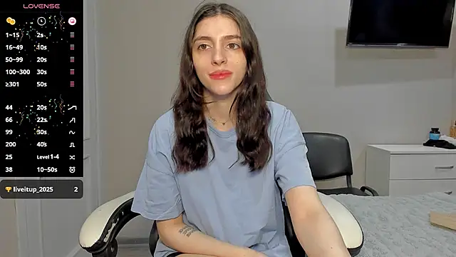 Snapshot of broosnica1 chatting on December 2025 09:25:01 AM broosnica1 online show from December 2025 09:25:01 AM