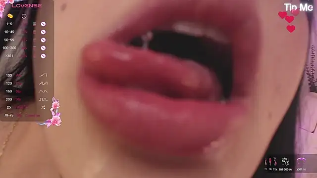 ViolettaHotLatin  online show from May 2026 02:45:01 PM