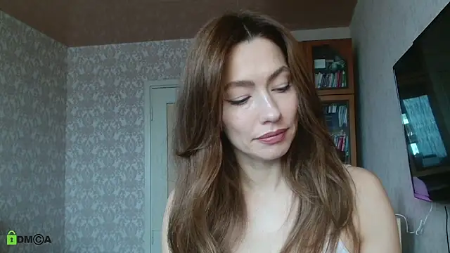 alicia spicy online show from October 2025 04:46:01 AM