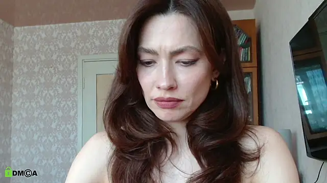 alicia spicy online show from May 2026 12:00:01 PM