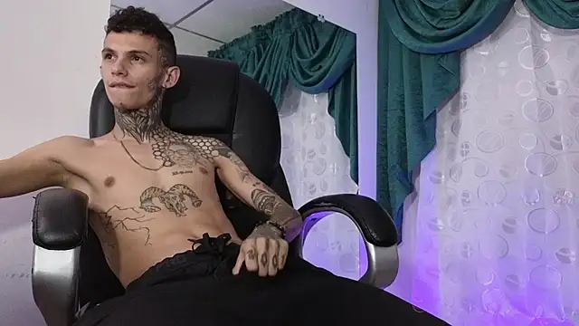 Stuart Boy  online show from January 2025 07:52:02 AM