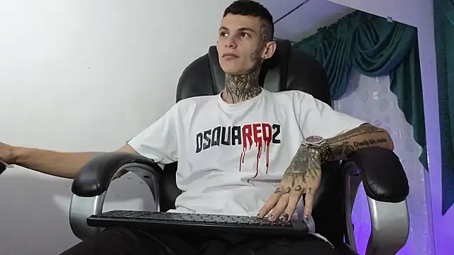 Stuart Boy  online show from January 2025 04:10:02 AM