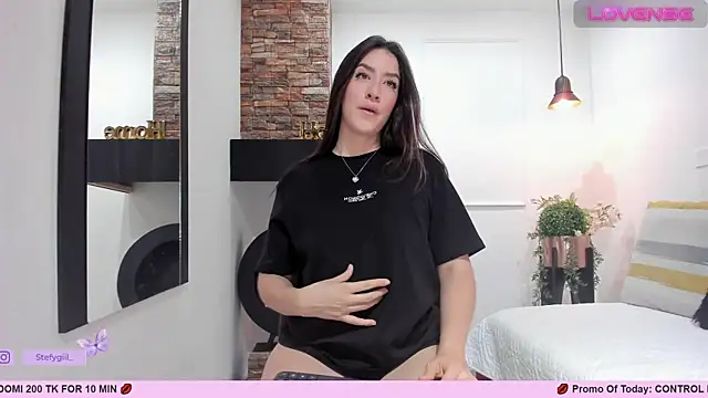 Snapshot of _AlejaCruz_ chatting on March 2025 07:36:01 PM AlejaCruz online show from March 2025 07:36:01 PM