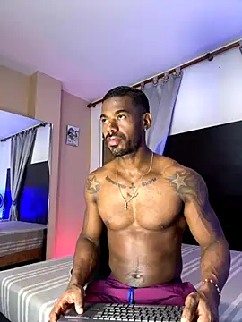 Ganiimedes online show from October 2025 07:33:01 PM