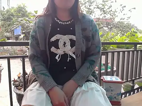 Nanaly Sweet online show from January 2025 12:57:01 AM