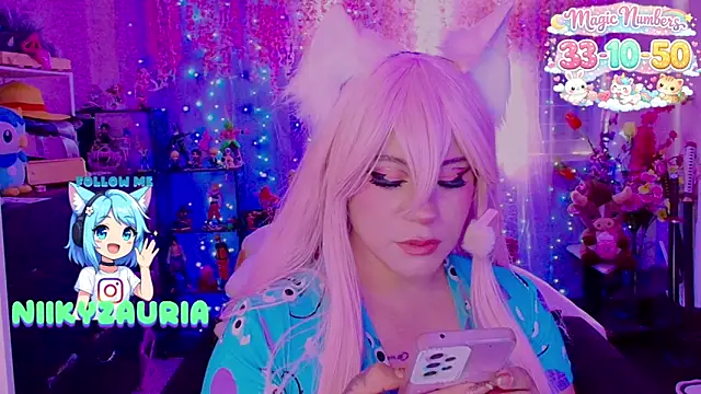 niiky online show from April 2026 03:39:01 PM