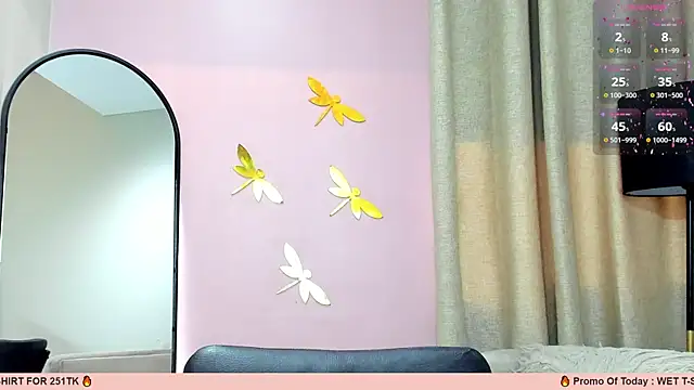  LaraMom  online show from March 2025 12:24:01 PM