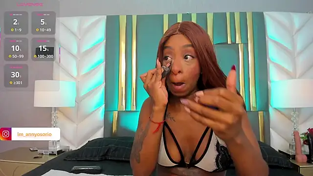 Anny osorio online show from November 2025 07:24:02 PM