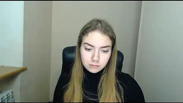 Snapshot of zoey_deuttch chatting on December 2024 10:23:02 AM zoey deuttch online show from December 2024 10:23:02 AM