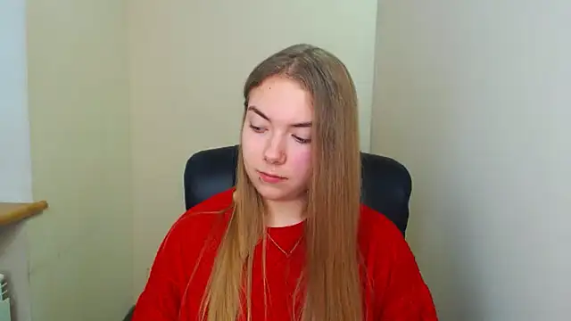 Snapshot of zoey_deuttch chatting on October 2025 12:06:01 PM zoey deuttch online show from October 2025 12:06:01 PM