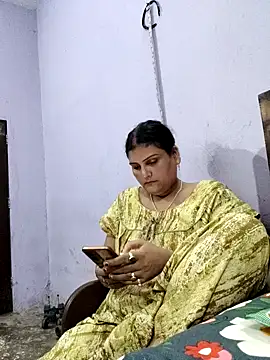 Snapshot of mohanpuja chatting on September 2025 04:33:02 AM mohanpuja online show from September 2025 04:33:02 AM