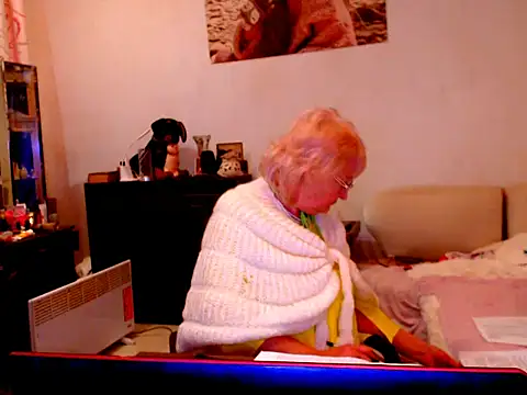 Natali7634 online show from March 2025 03:38:02 PM