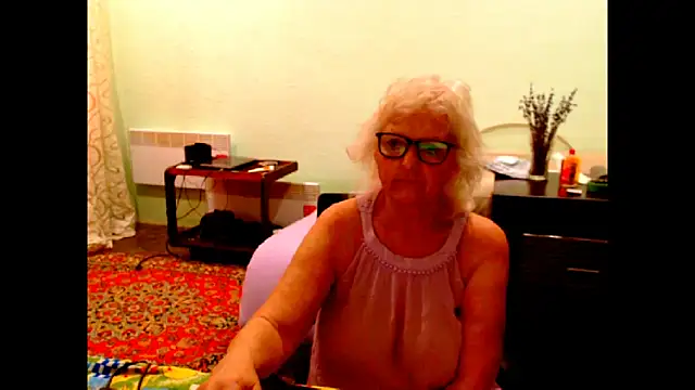 Natali7634 online show from June 2026 04:15:02 AM