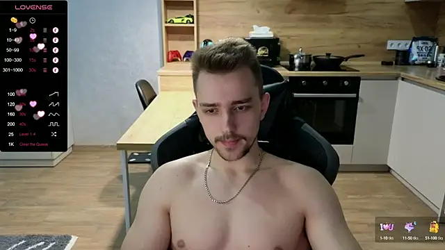 Snapshot of Larstar01 chatting on January 2025 06:33:01 AM Larstar01 online show from January 2025 06:33:01 AM