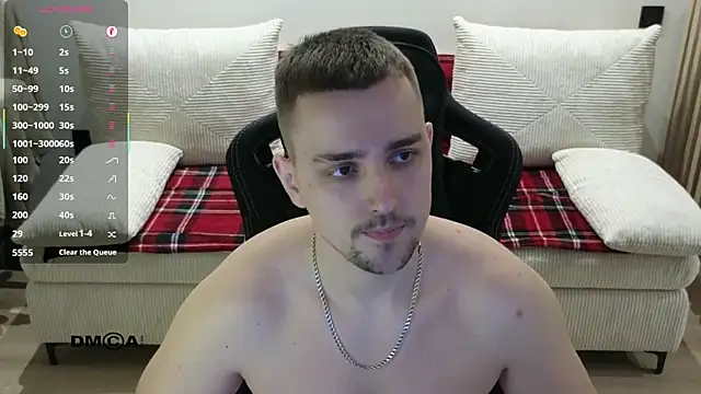 Larstar01 online show from March 2026 06:44:02 PM