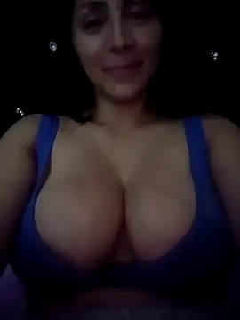 tiffani  love online show from October 2025 01:25:01 AM