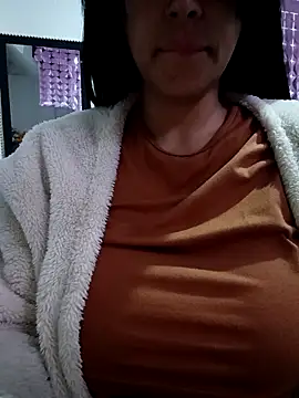 tiffani  love online show from March 2026 11:03:01 AM