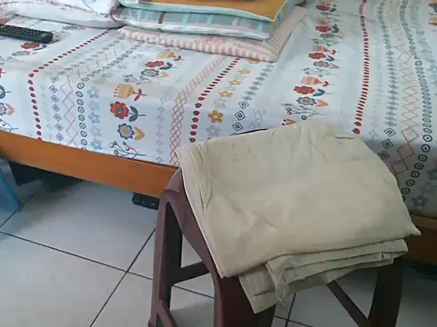 Snapshot of triangle0623 chatting on October 2025 05:17:02 AM triangle0623 online show from October 2025 05:17:02 AM