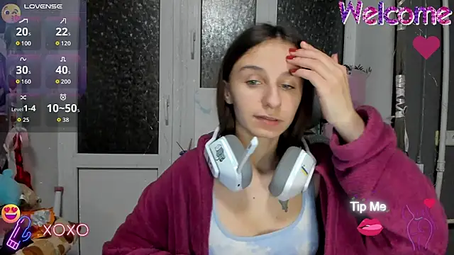  Nika Kik online show from November 2025 08:30:01 PM