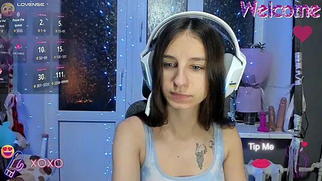  Nika Kik online show from November 2025 04:07:02 PM