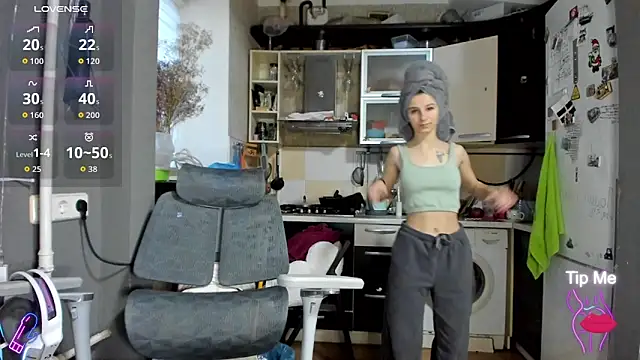  Nika Kik online show from December 2025 12:56:01 PM