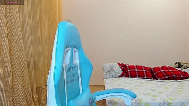 BarbaraKiss online show from January 2025 02:07:01 PM